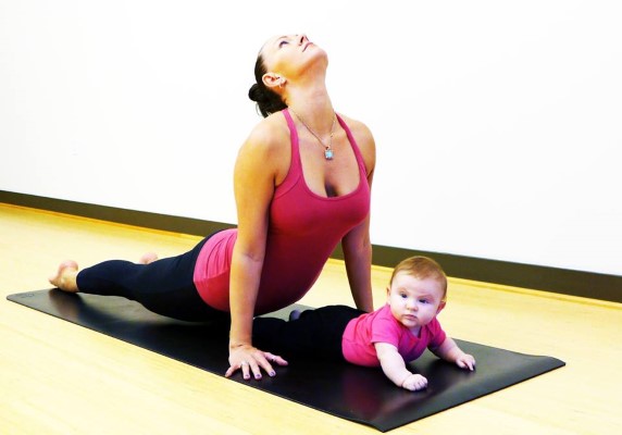 Course Image for R251299A Baby Yoga  and parent relaxation